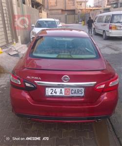 نيسان ألتيما